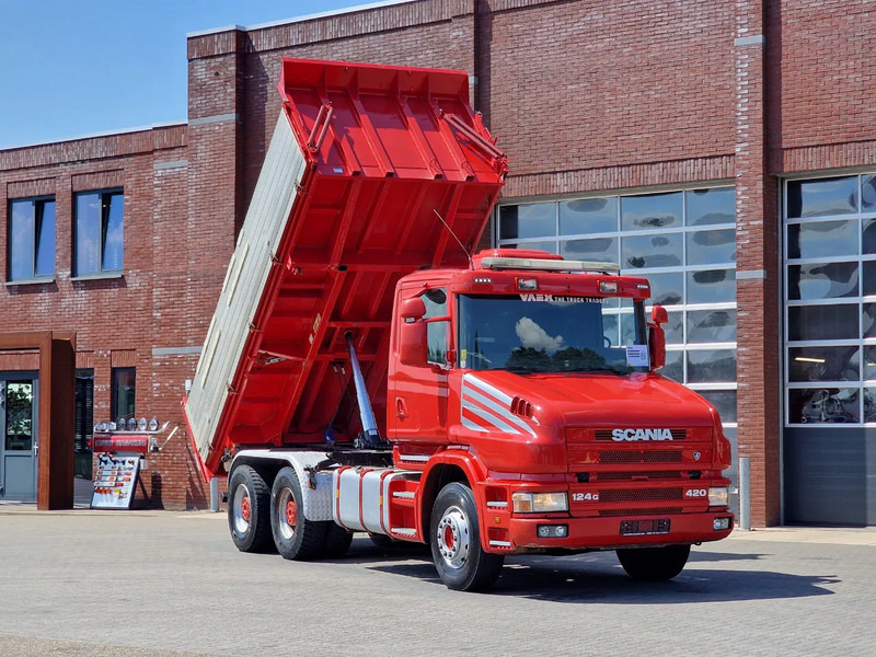 Scania T124-420 6x4 - Tipper - Retarder - Full steel - HUB Reduction - Manual gearbox - Caminhão basculante: foto 1 Scania T124-420 6x4 - Tipper - Retarder - Full steel - HUB Reduction - Manual gearbox - Caminhão basculante: foto 1
