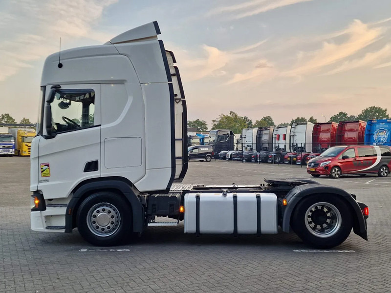 Scania R450 NGS Highline 4x2 - Retarder - Full air - Led - Navi - 2x tank - Tractor: foto 4 Scania R450 NGS Highline 4x2 - Retarder - Full air - Led - Navi - 2x tank - Tractor: foto 4