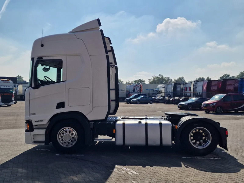 Scania R450 NGS Highline 4x2 - Retarder - Full air - Led - Navi - 2x tank - Tractor: foto 4 Scania R450 NGS Highline 4x2 - Retarder - Full air - Led - Navi - 2x tank - Tractor: foto 4