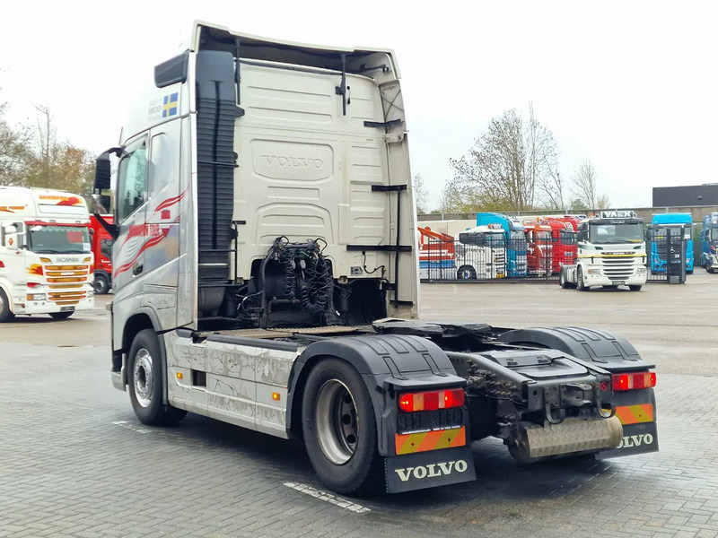 Volvo FH 13.500 Globetrotter 4x2 - Euro 6 - I parkcool - 2x tank - Full spoiler - Tractor: foto 5 Volvo FH 13.500 Globetrotter 4x2 - Euro 6 - I parkcool - 2x tank - Full spoiler - Tractor: foto 5