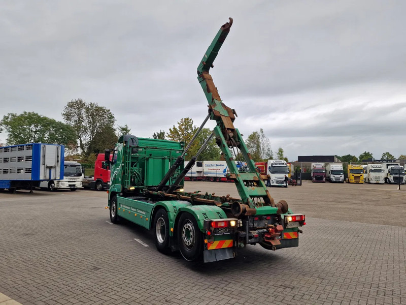 Volvo FH 13.440 6x2*4 - HIAB Hooklift 17T - Euro 5 - I shift - Steering axle - Caminhão polibenne: foto 5 Volvo FH 13.440 6x2*4 - HIAB Hooklift 17T - Euro 5 - I shift - Steering axle - Caminhão polibenne: foto 5