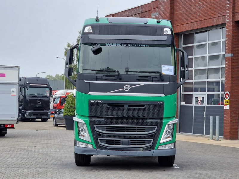 Volvo FH 13.460 Globetrotter 6x2 - Chassis - 4.60 WB - HUB Reduction - LNG - Caminhão chassi: foto 2 Volvo FH 13.460 Globetrotter 6x2 - Chassis - 4.60 WB - HUB Reduction - LNG - Caminhão chassi: foto 2