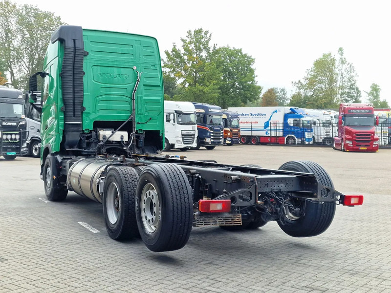 Volvo FH 13.460 Globetrotter 6x2 - Chassis - 4.60 WB - HUB Reduction - LNG - Caminhão chassi: foto 5 Volvo FH 13.460 Globetrotter 6x2 - Chassis - 4.60 WB - HUB Reduction - LNG - Caminhão chassi: foto 5