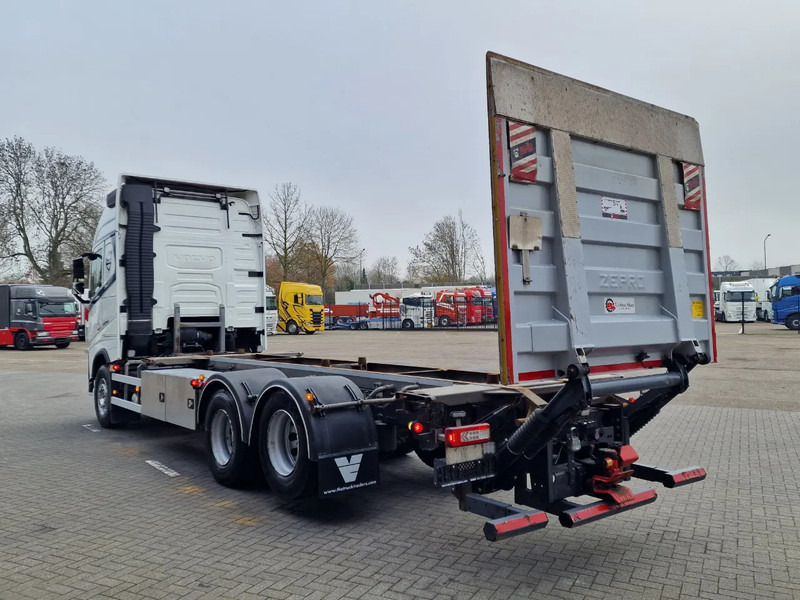 Volvo FH 13.500 Globetrotter XL 6x2 - BDF - Loadlift - I Save - Full air - Navi - Caminhão transportador de contêineres/ Caixa móvel: foto 5 Volvo FH 13.500 Globetrotter XL 6x2 - BDF - Loadlift - I Save - Full air - Navi - Caminhão transportador de contêineres/ Caixa móvel: foto 5