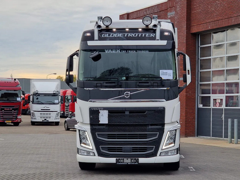 Volvo FH 13.540 Globetrotter 6x2 - BDF - Loadlift - Full air - I parkcool - 4.80 WB - Caminhão transportador de contêineres/ Caixa móvel: foto 2 Volvo FH 13.540 Globetrotter 6x2 - BDF - Loadlift - Full air - I parkcool - 4.80 WB - Caminhão transportador de contêineres/ Caixa móvel: foto 2