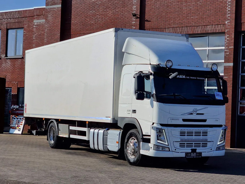 Volvo FM 330 4x2 - Carrier MT 18 Frigo - Loadlift - Full air - Sleepercab - Caminhão frigorífico: foto 1 Volvo FM 330 4x2 - Carrier MT 18 Frigo - Loadlift - Full air - Sleepercab - Caminhão frigorífico: foto 1