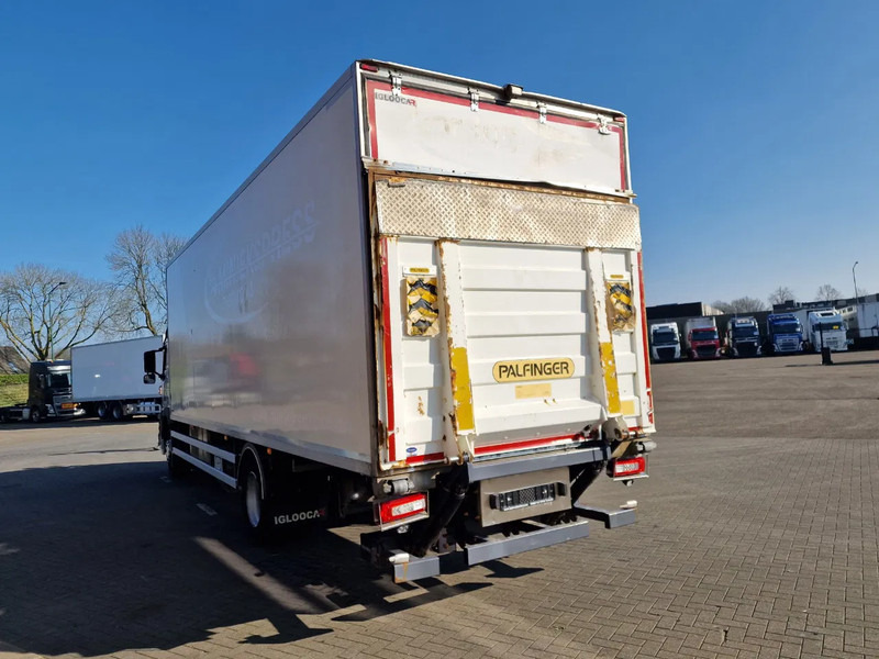 Volvo FM 330 4x2 - Carrier MT 18 Frigo - Loadlift - Full air - Sleepercab - Caminhão frigorífico: foto 5 Volvo FM 330 4x2 - Carrier MT 18 Frigo - Loadlift - Full air - Sleepercab - Caminhão frigorífico: foto 5