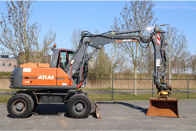 Atlas 160W | ENGCON | BUCKET | DOZERBLADE | 2-PIECE BOOM - Escavadeira de rodas: foto 4 Atlas 160W | ENGCON | BUCKET | DOZERBLADE | 2-PIECE BOOM - Escavadeira de rodas: foto 4