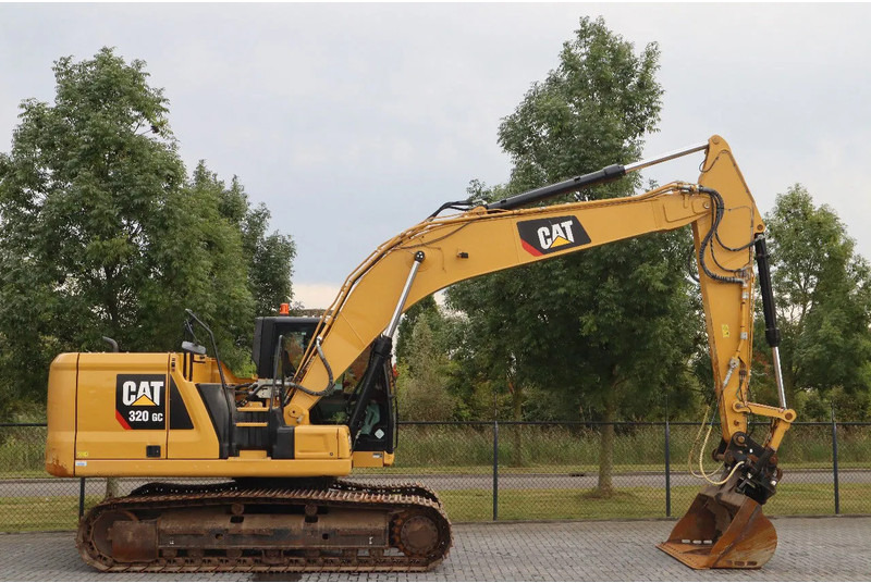 Caterpillar 320 GC 07A | JAPAN BUILT | TILT BUCKET | TOOTH BUCKET - Escavadora de rastos: foto 4 Caterpillar 320 GC 07A | JAPAN BUILT | TILT BUCKET | TOOTH BUCKET - Escavadora de rastos: foto 4