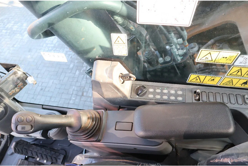 Escavadora de rastos Caterpillar 374 FL | BUCKET | QUICK COUPLER | AIRCO: foto 19