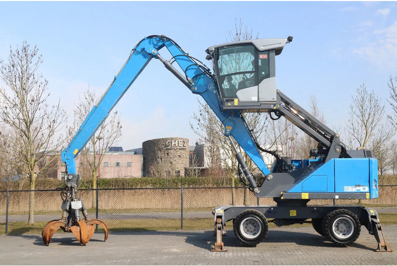 Fuchs MHL 320 | PEEL GRAB | UMSCHLAG | GOOD TIRES - Manipulador de material: foto 1 Fuchs MHL 320 | PEEL GRAB | UMSCHLAG | GOOD TIRES - Manipulador de material: foto 1