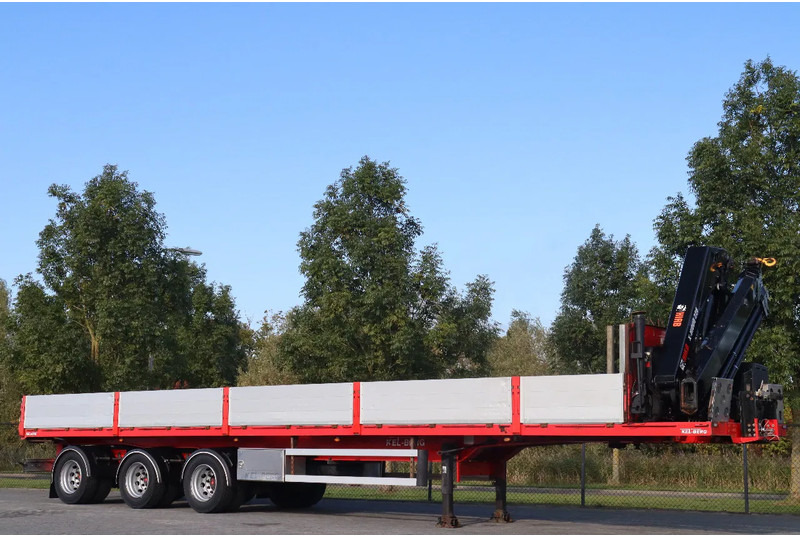 Kelberg HIAB 228-4 | 3 AXLE | LIFT AXLE | 2X STEERING | KRAN / CRANE - Semi-reboque plataforma/ Caixa aberta: foto 4 Kelberg HIAB 228-4 | 3 AXLE | LIFT AXLE | 2X STEERING | KRAN / CRANE - Semi-reboque plataforma/ Caixa aberta: foto 4