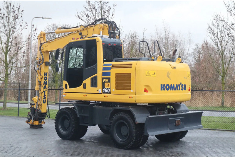 Komatsu PW 160-10 | ROTOTILT | NEW TIRES - Escavadeira de rodas: foto 3 Komatsu PW 160-10 | ROTOTILT | NEW TIRES - Escavadeira de rodas: foto 3