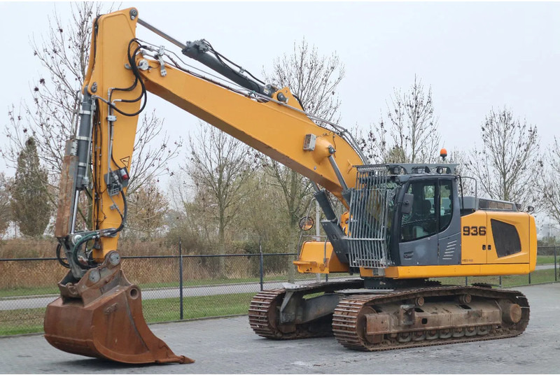 Liebherr R936 NLC | STRAIGHT BOOM | MAGNET GEN | OILQUICK - Escavadora de rastos: foto 2 Liebherr R936 NLC | STRAIGHT BOOM | MAGNET GEN | OILQUICK - Escavadora de rastos: foto 2