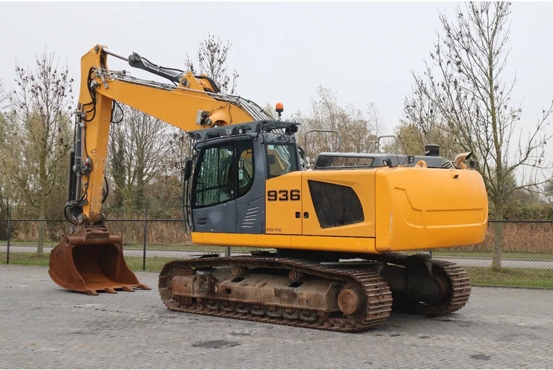 Liebherr R936 NLC | STRAIGHT BOOM | MAGNET GEN | OILQUICK - Escavadora de rastos: foto 3 Liebherr R936 NLC | STRAIGHT BOOM | MAGNET GEN | OILQUICK - Escavadora de rastos: foto 3