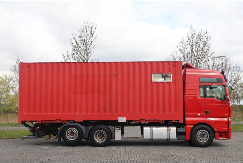 MAN TGA 26.480 | 6X2 | RETARDER | BDF | MOBILE WORKSHOP - Caminhão transportador de contêineres/ Caixa móvel: foto 4 MAN TGA 26.480 | 6X2 | RETARDER | BDF | MOBILE WORKSHOP - Caminhão transportador de contêineres/ Caixa móvel: foto 4