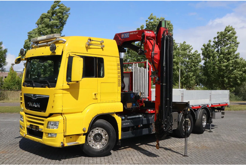 MAN TGS 26.500 | 6X2*4 | HMF 2820 K6 | KRAN / CRANE - Caminhão grua: foto 3 MAN TGS 26.500 | 6X2*4 | HMF 2820 K6 | KRAN / CRANE - Caminhão grua: foto 3