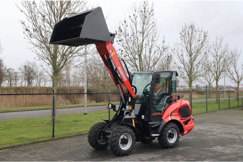 Manitou MLA 5-50 H | BUCKET | QUICK COUPLER | NEW UNUSED - Carregadeira de rodas: foto 2 Manitou MLA 5-50 H | BUCKET | QUICK COUPLER | NEW UNUSED - Carregadeira de rodas: foto 2