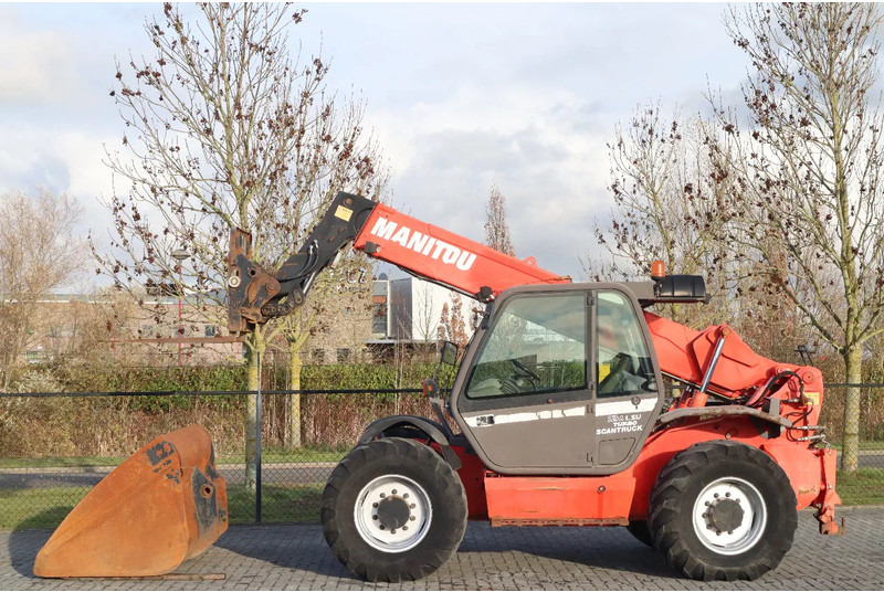 Manitou MLT 845-120 LSU | FORKS | BUCKET | QUICK COUPLER - Empilhador telescópico: foto 1 Manitou MLT 845-120 LSU | FORKS | BUCKET | QUICK COUPLER - Empilhador telescópico: foto 1