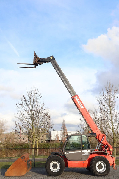 Locação de Manitou MLT 845-120 LSU | FORKS | BUCKET | QUICK COUPLER Manitou MLT 845-120 LSU | FORKS | BUCKET | QUICK COUPLER: foto 7 Locação de Manitou MLT 845-120 LSU | FORKS | BUCKET | QUICK COUPLER Manitou MLT 845-120 LSU | FORKS | BUCKET | QUICK COUPLER: foto 7