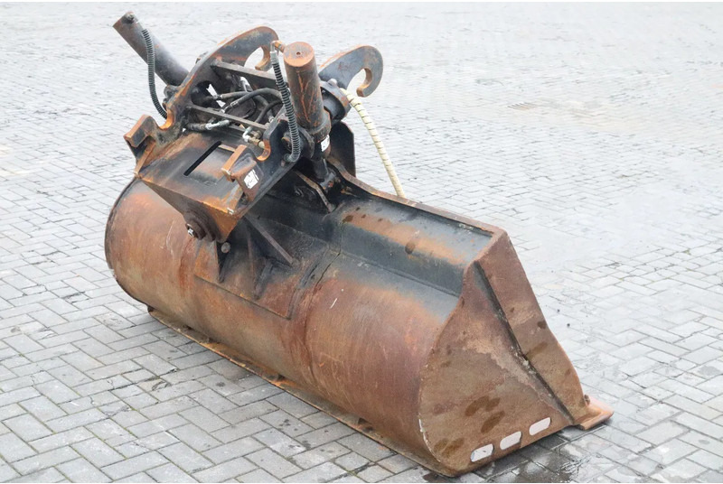 Onbekend CW30 | TILT BUCKET | TILT SCHAUFEL | KANTELBAK - Balde de Máquina de construção: foto 5 Onbekend CW30 | TILT BUCKET | TILT SCHAUFEL | KANTELBAK - Balde de Máquina de construção: foto 5