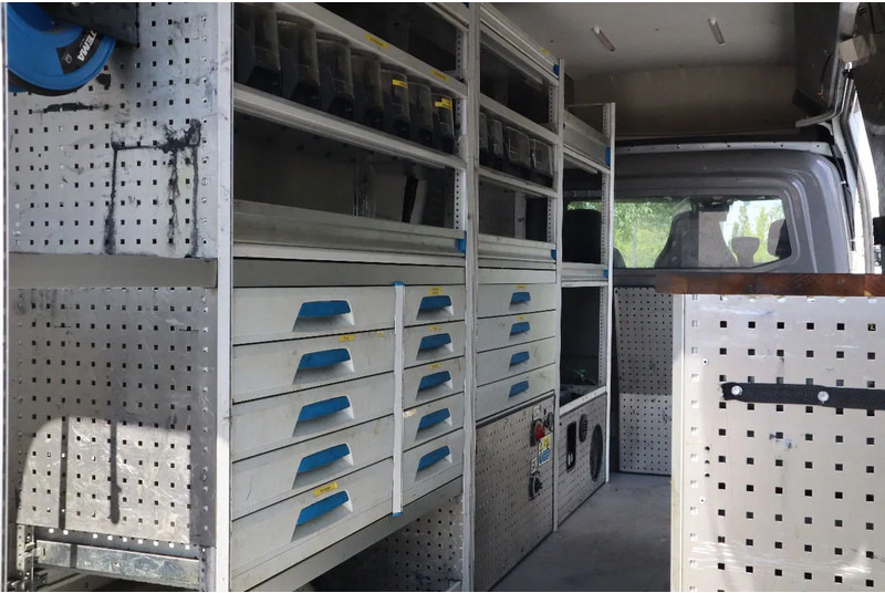 Locação de Renault Master 160 DCI | L3H3 | WORKSHOP | WERKSTATT | 5 TON Renault Master 160 DCI | L3H3 | WORKSHOP | WERKSTATT | 5 TON: foto 14 Locação de Renault Master 160 DCI | L3H3 | WORKSHOP | WERKSTATT | 5 TON Renault Master 160 DCI | L3H3 | WORKSHOP | WERKSTATT | 5 TON: foto 14