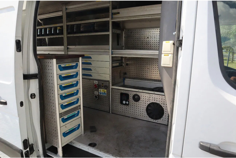 Locação de Renault Master 160 DCI | L3H3 | WORKSHOP | WERKSTATT | 5 TON Renault Master 160 DCI | L3H3 | WORKSHOP | WERKSTATT | 5 TON: foto 11 Locação de Renault Master 160 DCI | L3H3 | WORKSHOP | WERKSTATT | 5 TON Renault Master 160 DCI | L3H3 | WORKSHOP | WERKSTATT | 5 TON: foto 11