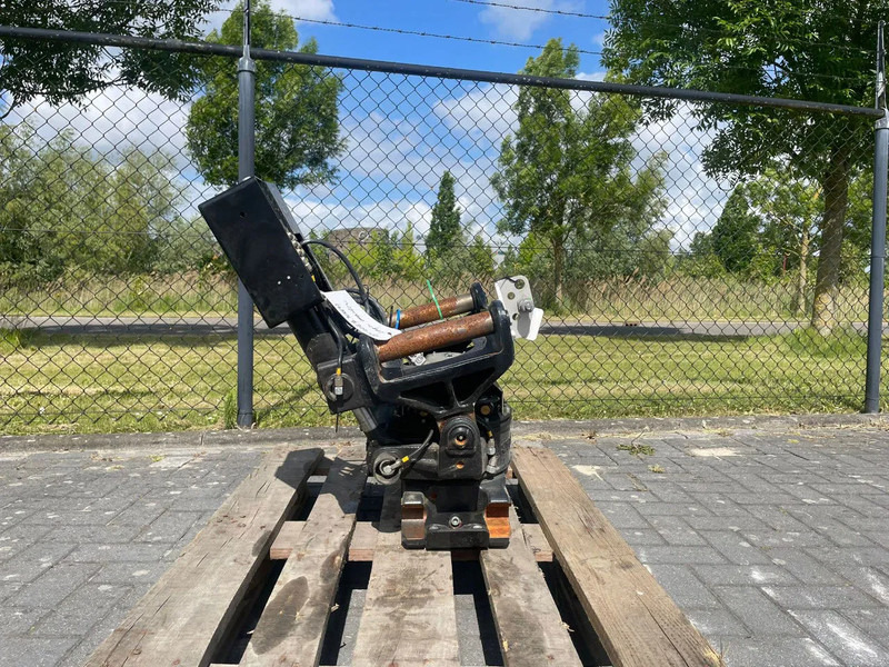 STEELWRIST STEELWRIST X06 S40 | TILT ROTATOR | VLS | FPL | RF | NEW / UNUSED - Tiltrotator de Máquina de construção: foto 2 STEELWRIST STEELWRIST X06 S40 | TILT ROTATOR | VLS | FPL | RF | NEW / UNUSED - Tiltrotator de Máquina de construção: foto 2