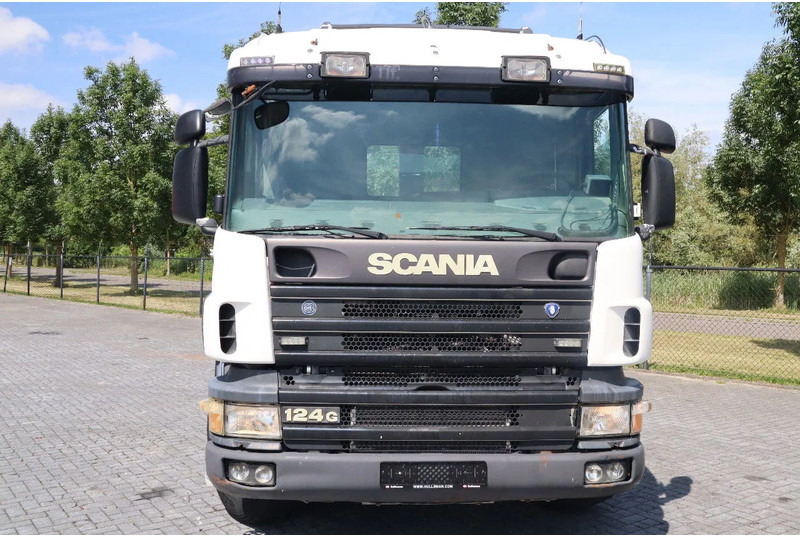 Scania P124-420 | 8X4 | HOOKLIFT | MANUAL | BIG AXLES | EURO 3 - Caminhão polibenne: foto 2 Scania P124-420 | 8X4 | HOOKLIFT | MANUAL | BIG AXLES | EURO 3 - Caminhão polibenne: foto 2