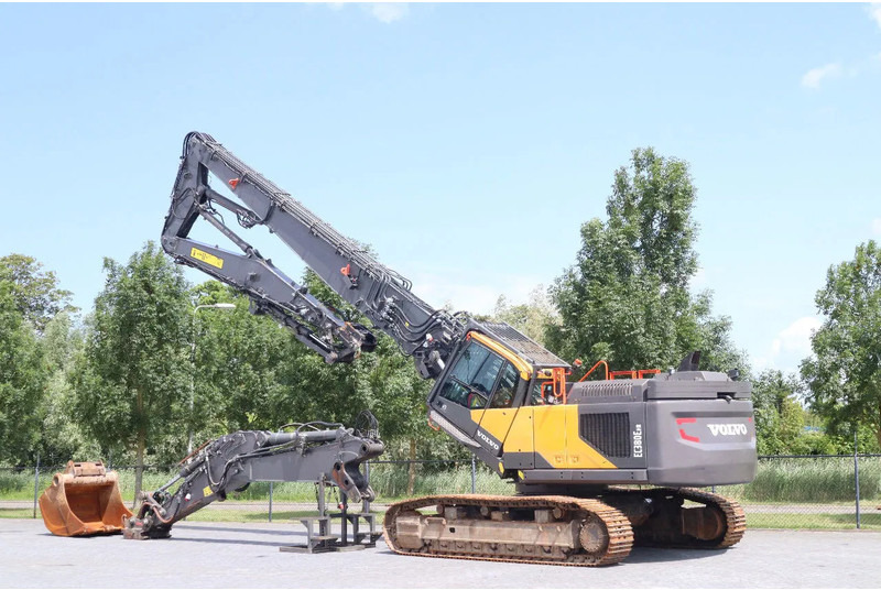 Volvo EC380EHR | EC380E HR | 23M BOOM | OILQUICK | MAGNET | DEMOLITION - Escavadora de rastos: foto 3 Volvo EC380EHR | EC380E HR | 23M BOOM | OILQUICK | MAGNET | DEMOLITION - Escavadora de rastos: foto 3