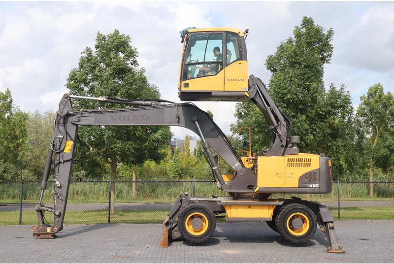 Volvo EW160 C | QUICK COUPLER | ELEVATING CABIN | UMSCHLAG - Manipulador de material: foto 1 Volvo EW160 C | QUICK COUPLER | ELEVATING CABIN | UMSCHLAG - Manipulador de material: foto 1