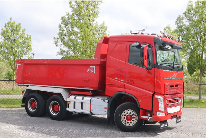 Volvo FH 540 | 6X4 | TANDEMLIFT | BIG AXLES | RETARDER | EURO 6 - Caminhão basculante: foto 3 Volvo FH 540 | 6X4 | TANDEMLIFT | BIG AXLES | RETARDER | EURO 6 - Caminhão basculante: foto 3