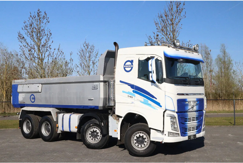 Volvo FH 540 | 8X4 | TANDEMLIFT | RETARDER | BIG AXLES | EURO 6 - Caminhão basculante: foto 3 Volvo FH 540 | 8X4 | TANDEMLIFT | RETARDER | BIG AXLES | EURO 6 - Caminhão basculante: foto 3