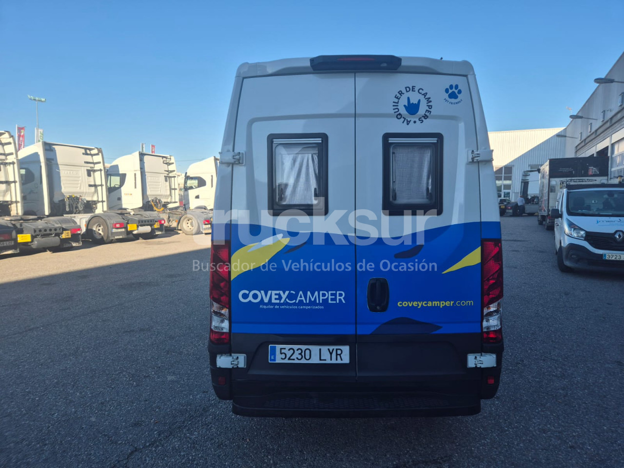 IVECO 35S16 CAMPER - Carrinha de contentor: foto 5 IVECO 35S16 CAMPER - Carrinha de contentor: foto 5