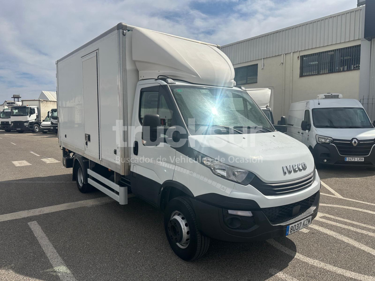 IVECO 72C15 GV P/E - Caminhão furgão: foto 1 IVECO 72C15 GV P/E - Caminhão furgão: foto 1