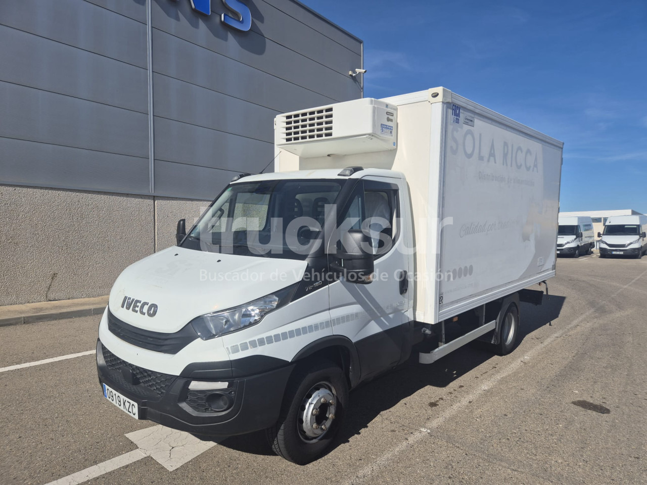 IVECO 72C18 - Caminhão frigorífico: foto 1 IVECO 72C18 - Caminhão frigorífico: foto 1