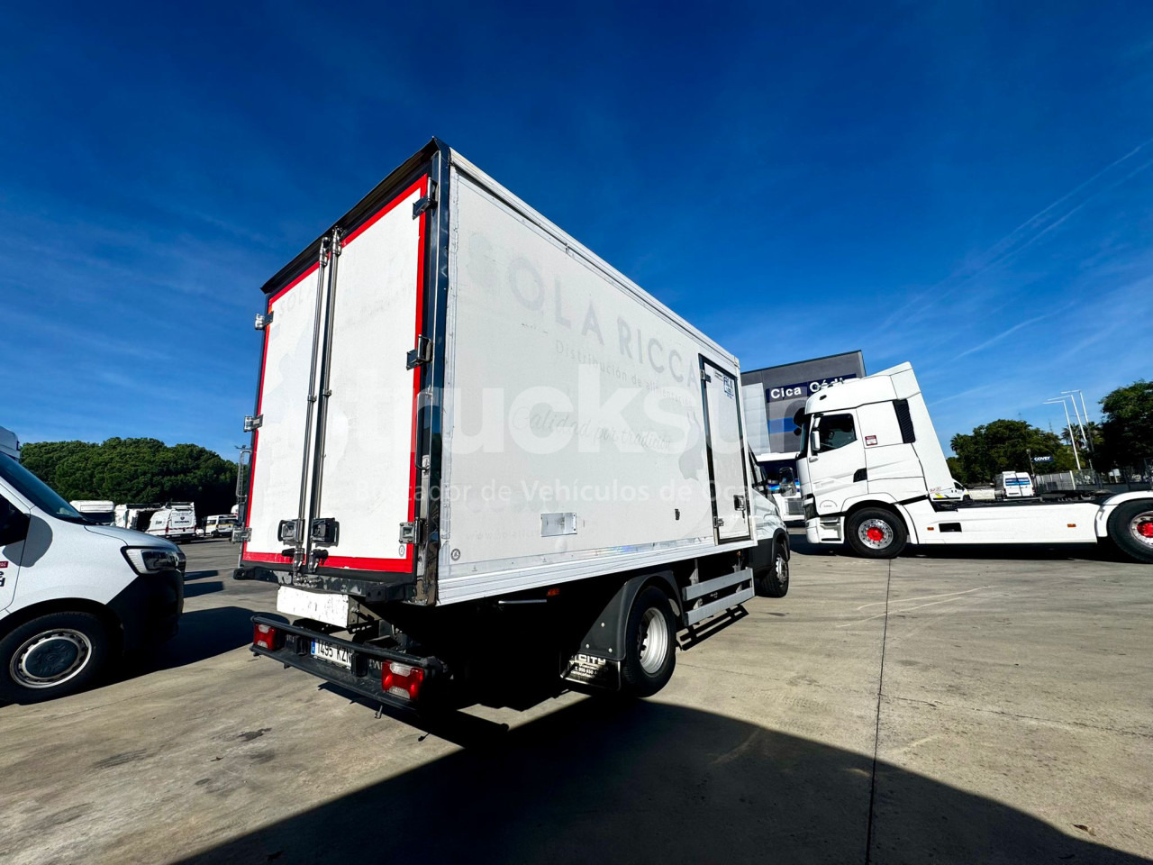 IVECO 72C18 - Caminhão frigorífico: foto 3 IVECO 72C18 - Caminhão frigorífico: foto 3