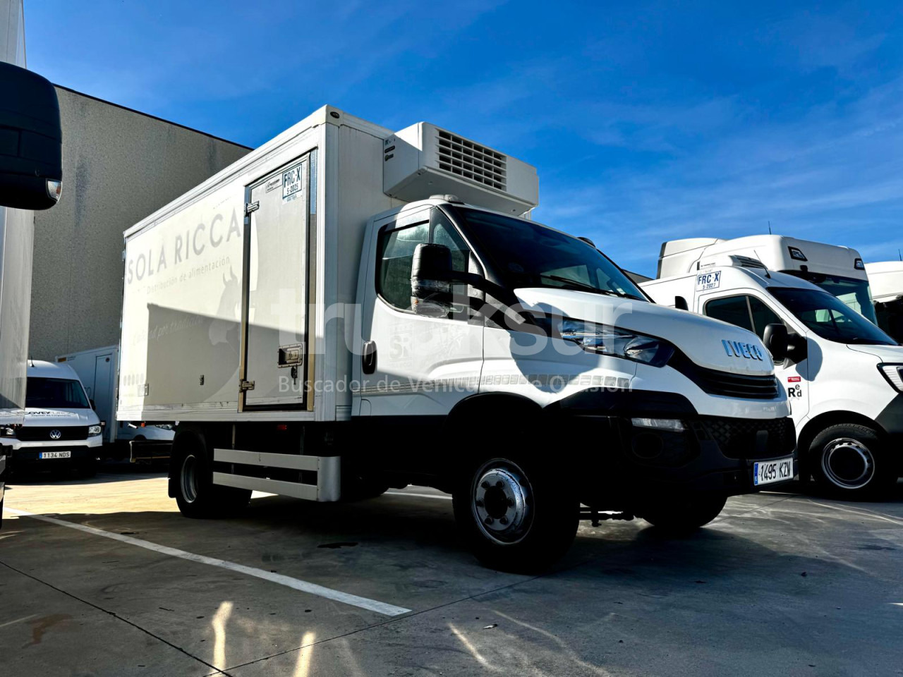 IVECO 72C18 - Caminhão frigorífico: foto 1 IVECO 72C18 - Caminhão frigorífico: foto 1