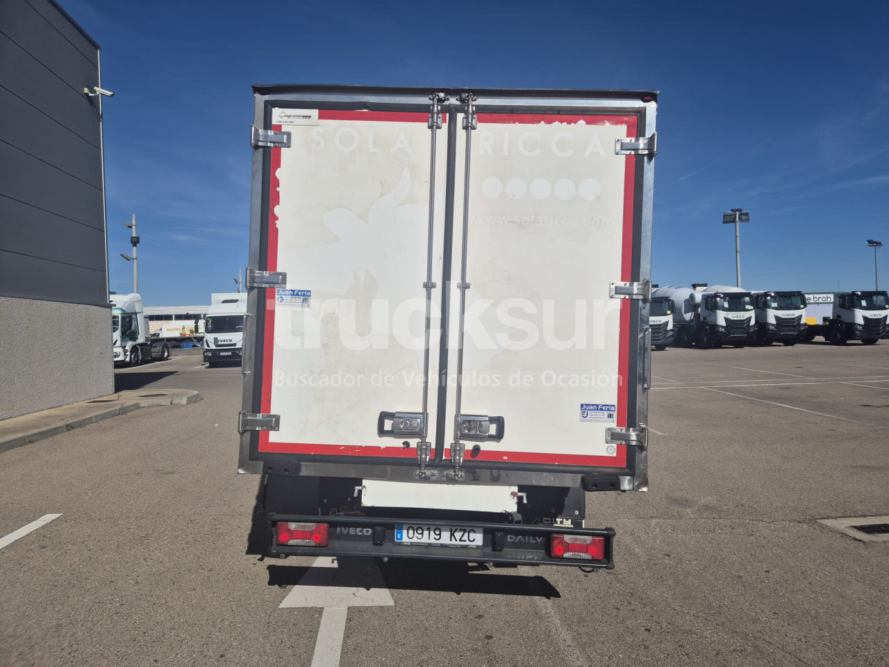 IVECO 72C18 - Caminhão frigorífico: foto 4 IVECO 72C18 - Caminhão frigorífico: foto 4