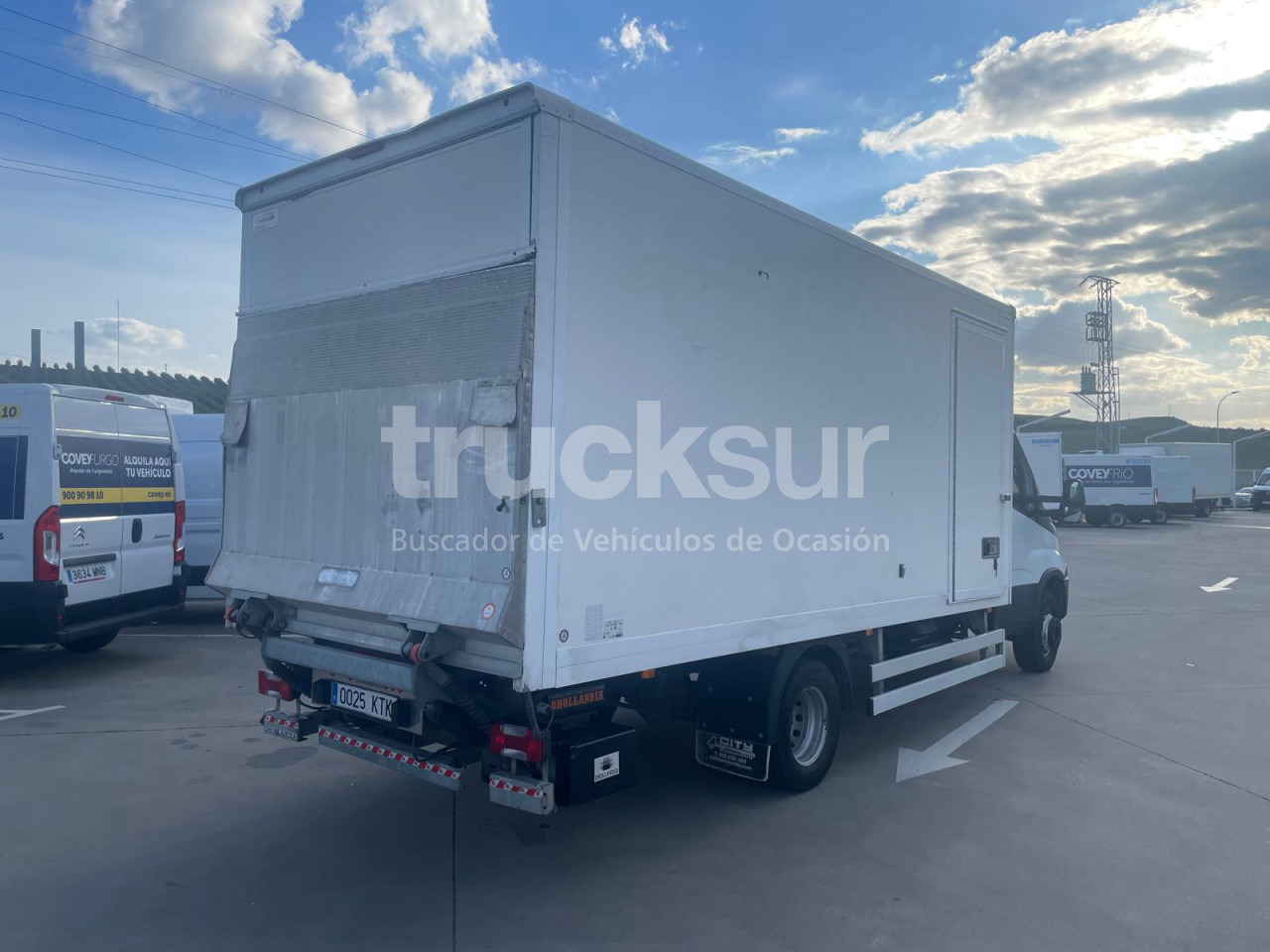 IVECO 72C18 P/E - Caminhão furgão: foto 2 IVECO 72C18 P/E - Caminhão furgão: foto 2