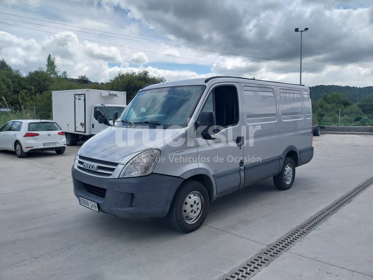 IVECO DAILY 35S12 7M3 - Carrinha de contentor: foto 1 IVECO DAILY 35S12 7M3 - Carrinha de contentor: foto 1