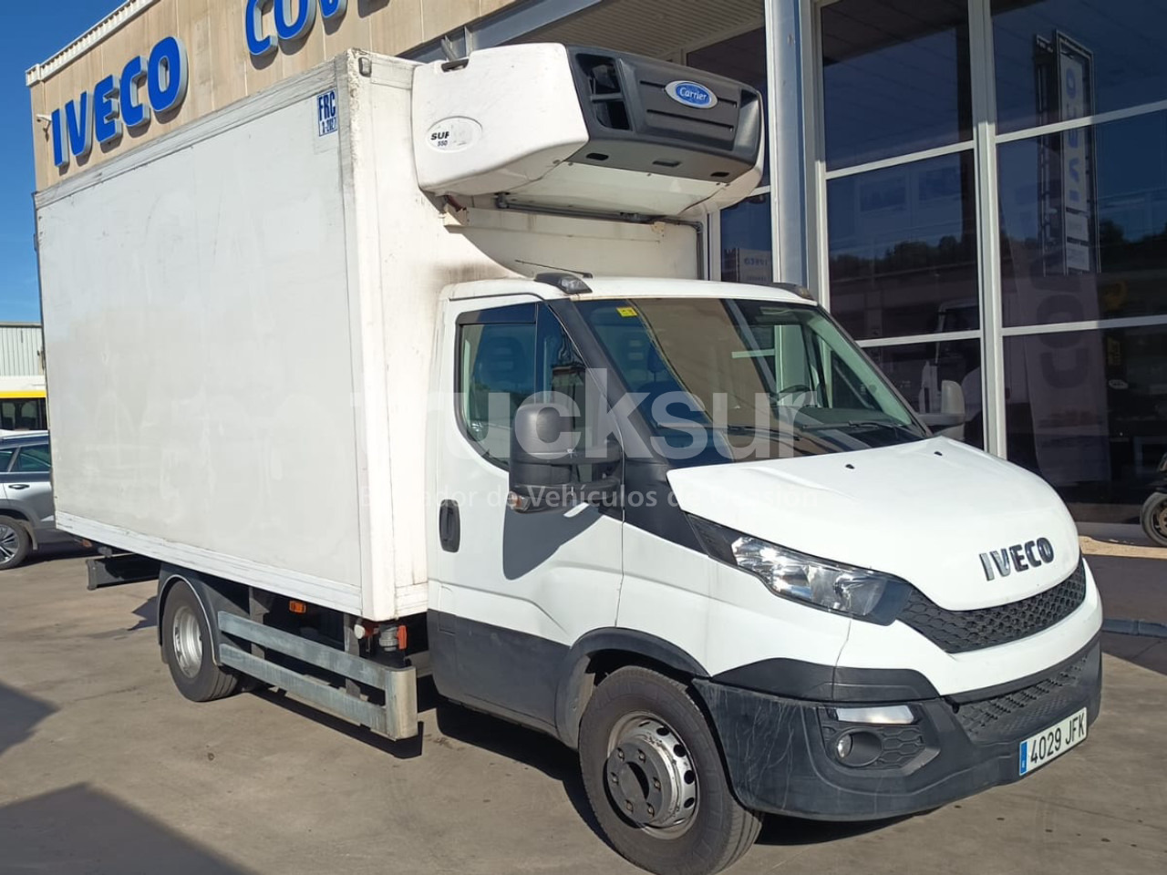 IVECO DAILY 70C15 - Caminhão furgão: foto 1 IVECO DAILY 70C15 - Caminhão furgão: foto 1