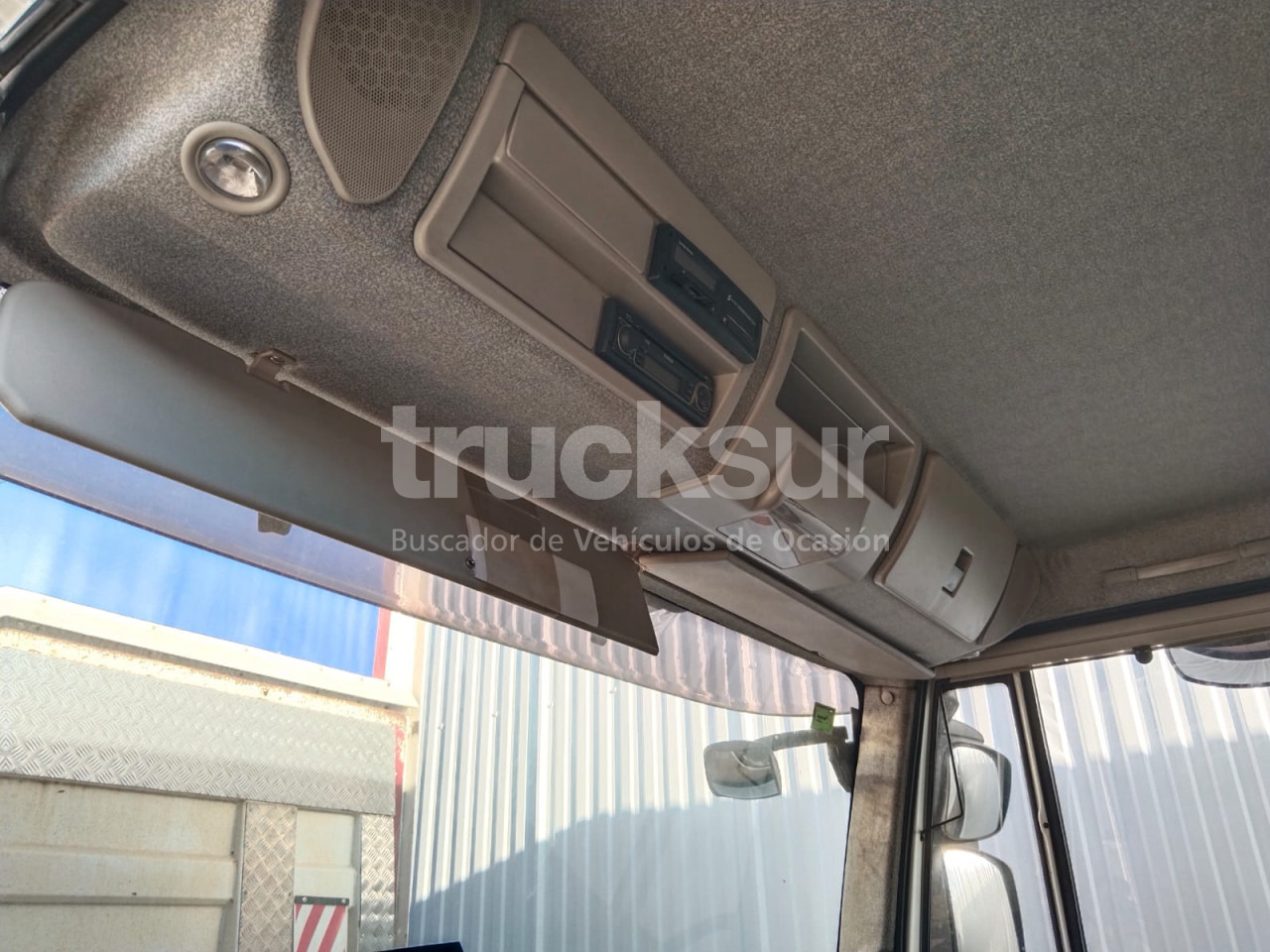 Caminhão furgão IVECO EUROCARGO: foto 9