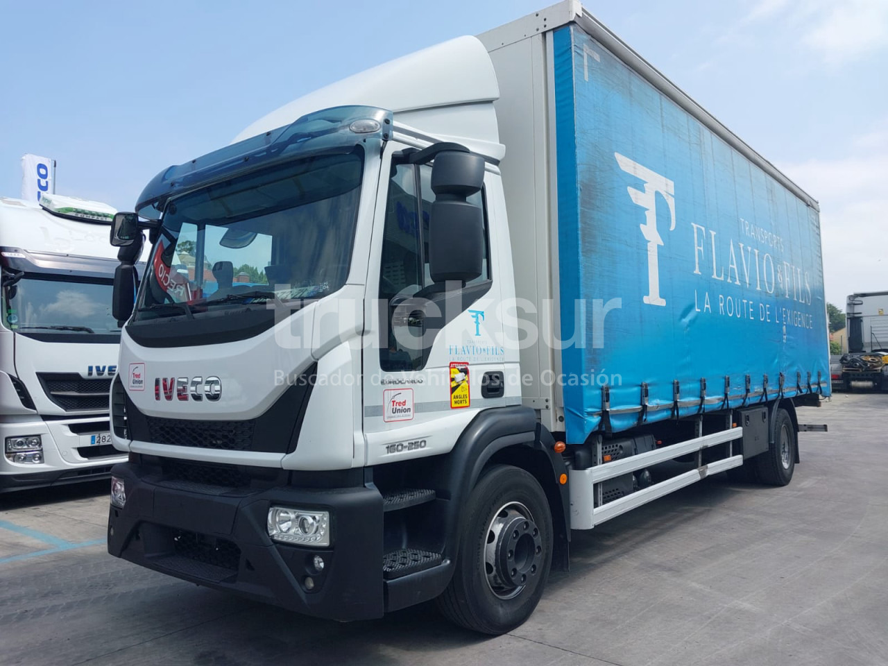 IVECO EUROCARGO ML160-250 - Caminhão com lona: foto 1 IVECO EUROCARGO ML160-250 - Caminhão com lona: foto 1