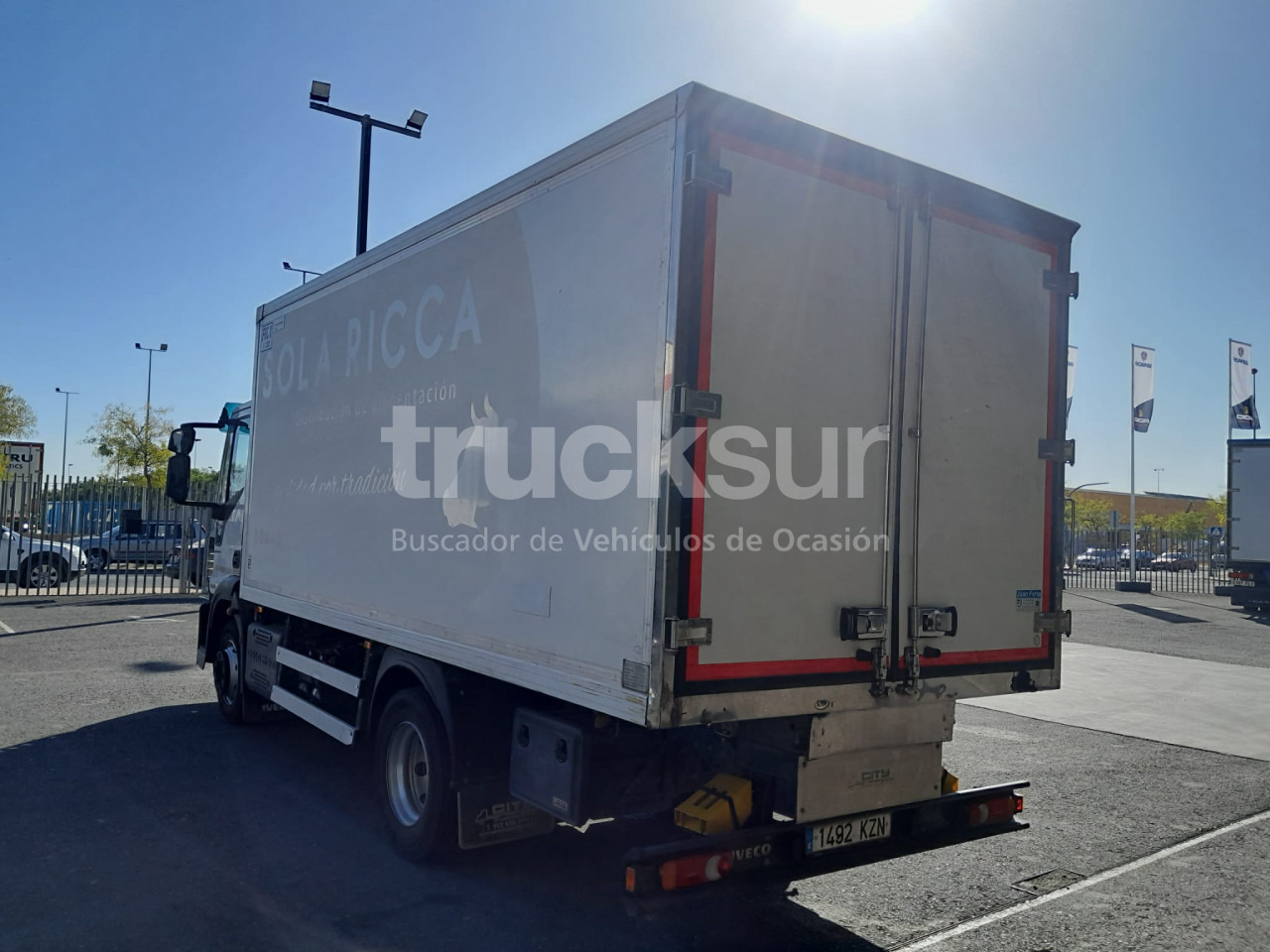 IVECO ML120E22 FRC-X - Caminhão furgão: foto 3 IVECO ML120E22 FRC-X - Caminhão furgão: foto 3