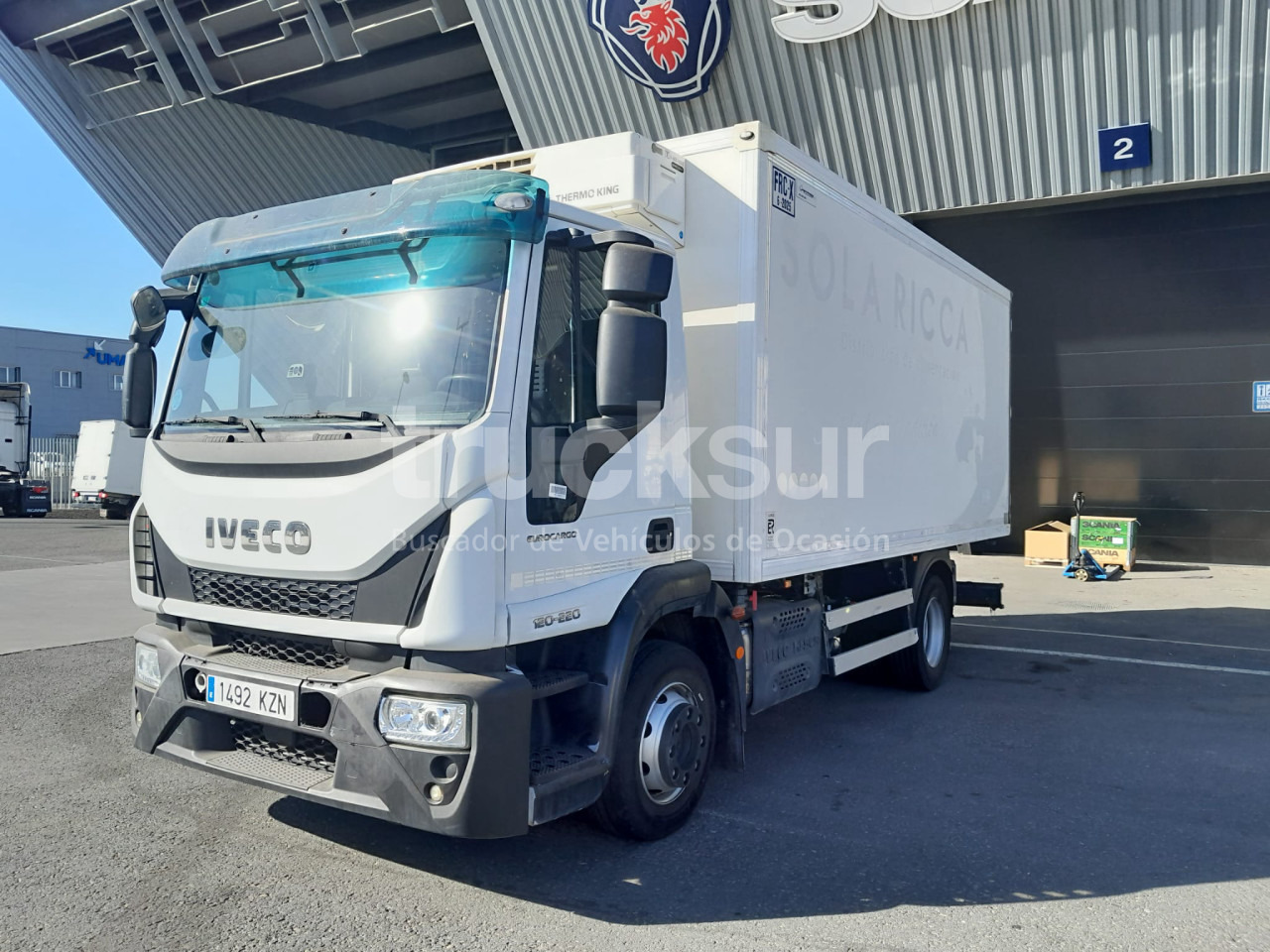 IVECO ML120E22 FRC-X - Caminhão furgão: foto 2 IVECO ML120E22 FRC-X - Caminhão furgão: foto 2
