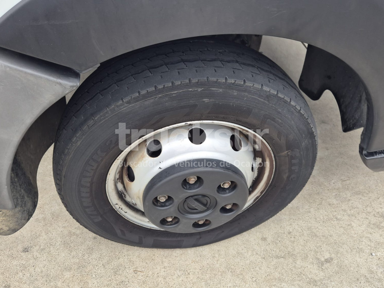 Caminhão chassi NISSAN NT 400: foto 18 Caminhão chassi NISSAN NT 400: foto 18