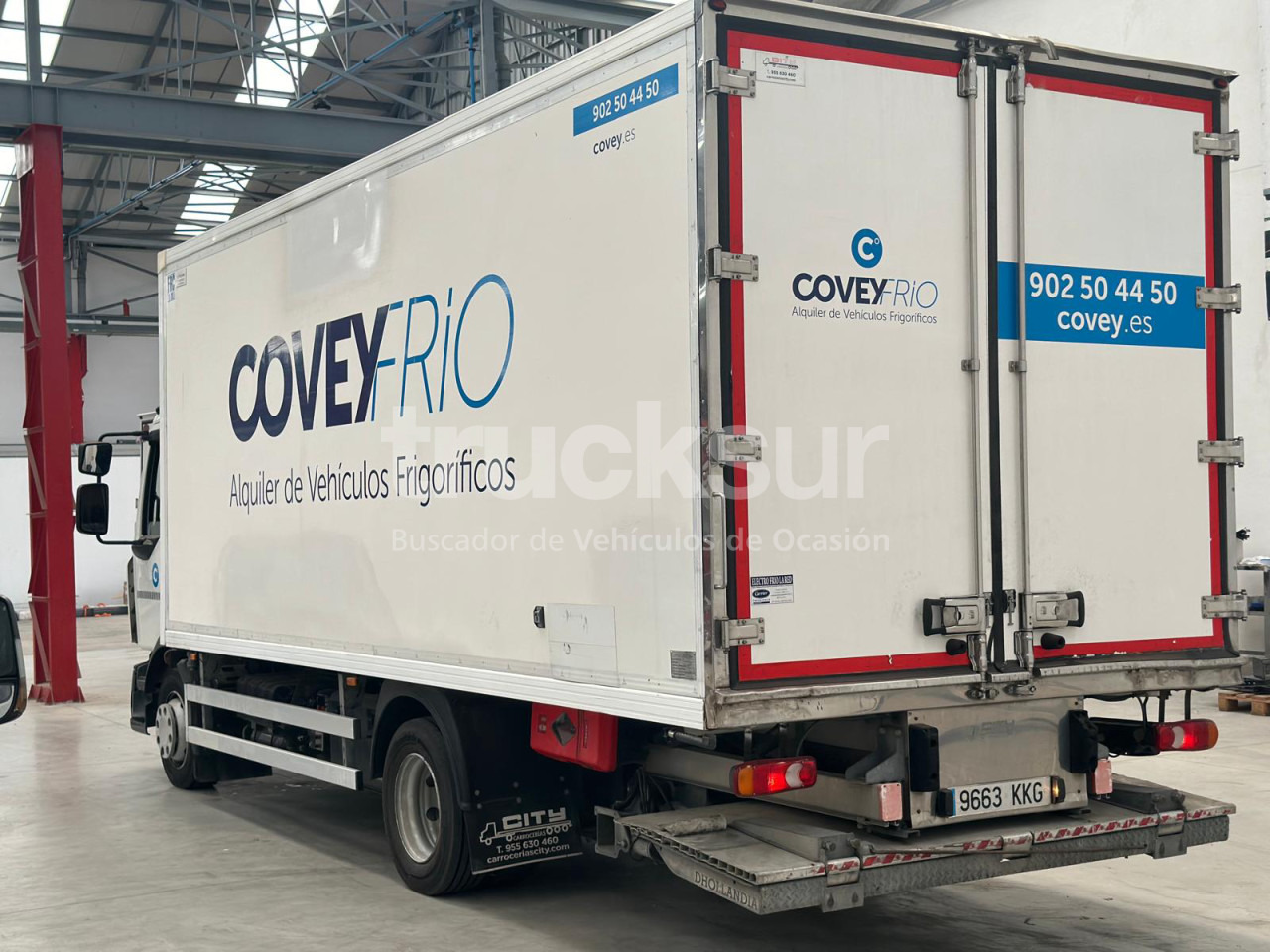 RENAULT D 12.210 - Caminhão frigorífico: foto 4 RENAULT D 12.210 - Caminhão frigorífico: foto 4