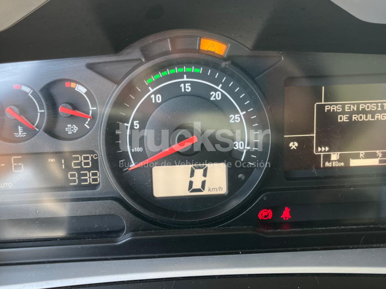 Caminhão com lona RENAULT D18.320: foto 8
