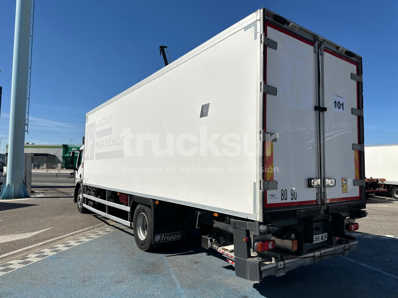 RENAULT D18.320 FNA - Caminhão frigorífico: foto 4 RENAULT D18.320 FNA - Caminhão frigorífico: foto 4